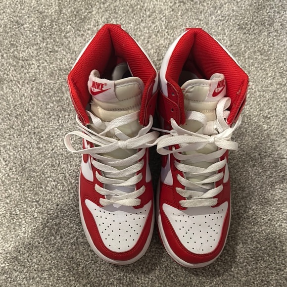 Nike Older Kids' High Dunks in Championship White and Red - Picture 9 of 12